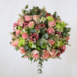 Rose, eustoma, waxflower, wheat, eucalyptus